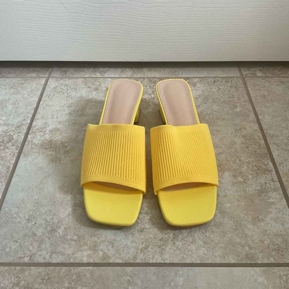 Women’s Low Heel Sandals